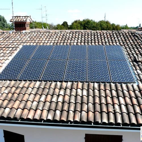Impianti fotovoltaici per edifici ad utilizzo residenziale