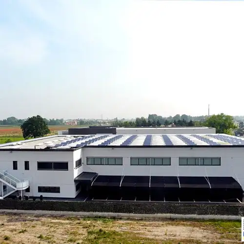 <h1>Impianti fotovoltaici per edifici ad utilizzo industriale</h1>