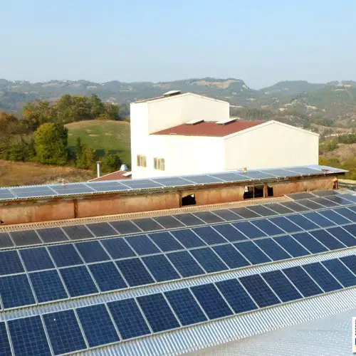 <h1>Impianti fotovoltaici per edifici ad utilizzo industriale</h1>